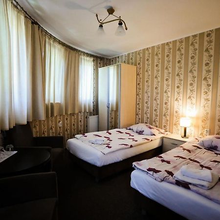 Pokoje Goscinne Via Steso グダニスク エクステリア 写真